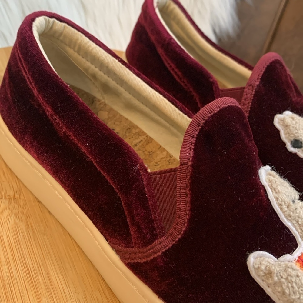 Soludos | Sangria 3D Llama Velvet Smoking Slip On Sneaker Slipper Shoes 6.5 - Picture 15 of 17